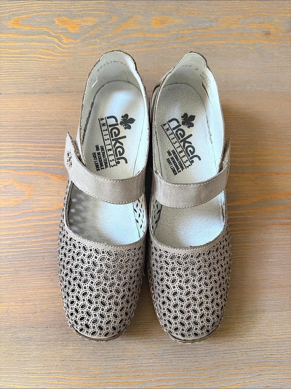 Rieker Mirjam Mary Jane Perforated Mary Jane Flats EU 39 Taupe